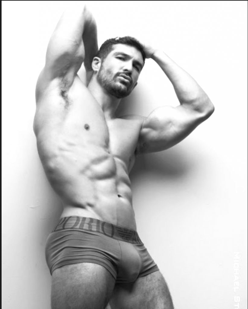 Hot man Macho Gay friendly_Dominic Calvani