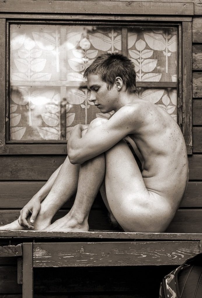 Nude male models_nsfw