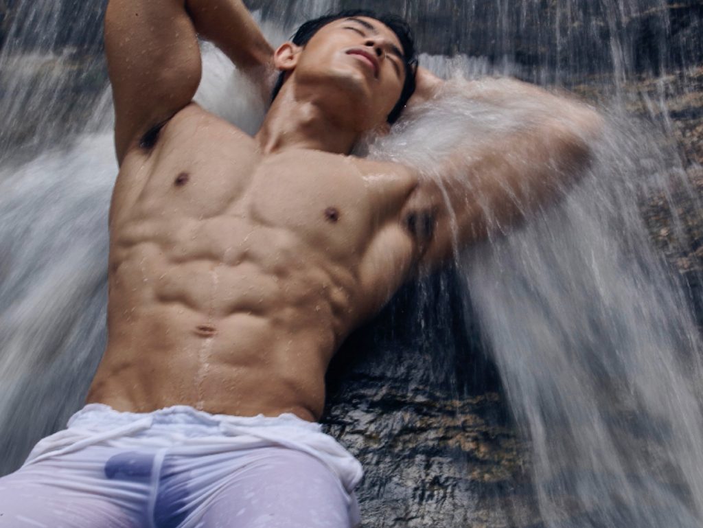 Nude Thai male model
