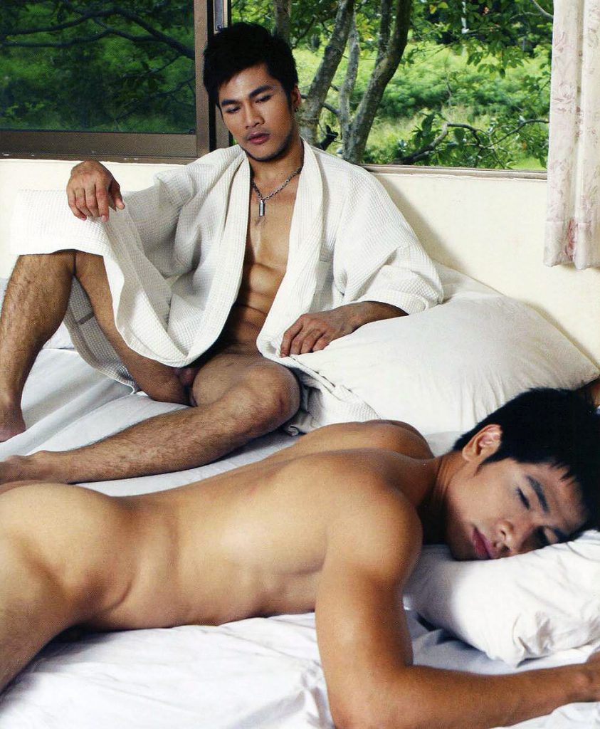 Nude Asian men_Gay love