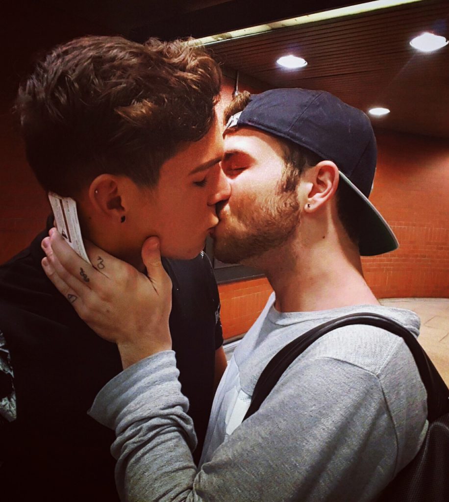 gay love gay kiss another love