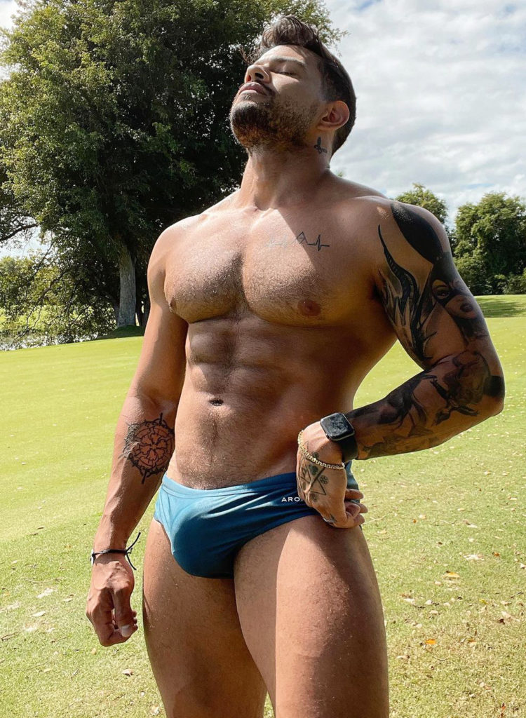 Alejo Ospina Gay influencer and model