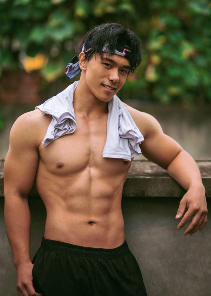 Asian fitness model from China