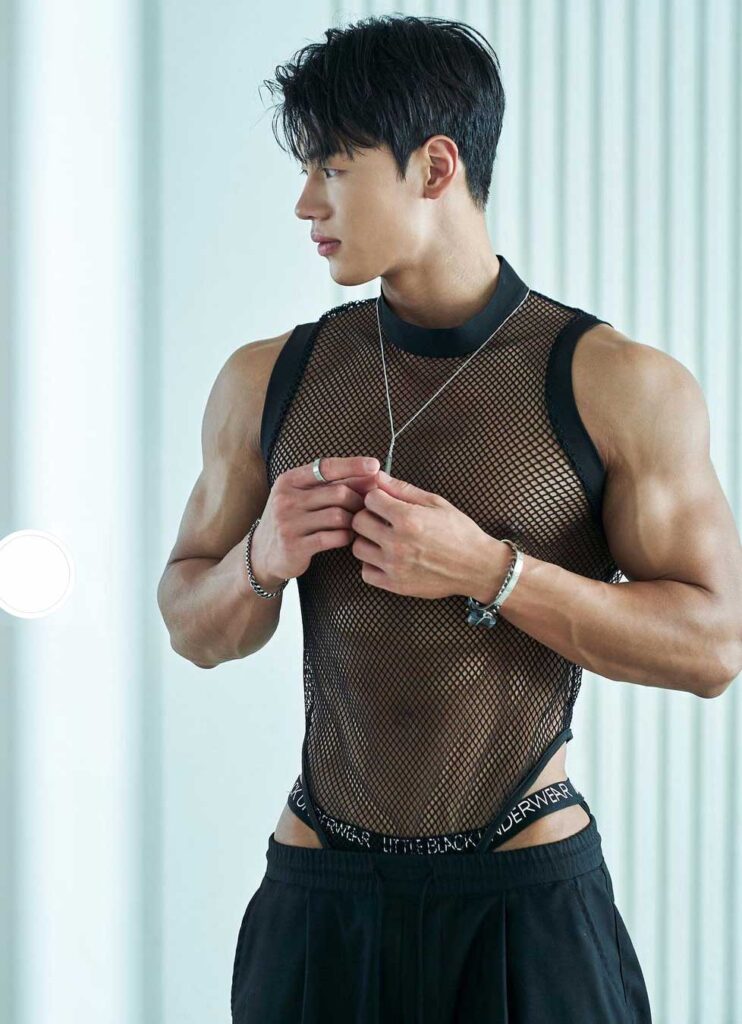 Korean Nude Men Beauty Perfected: Kim Se-Hoon’s Stunning Gay Presence