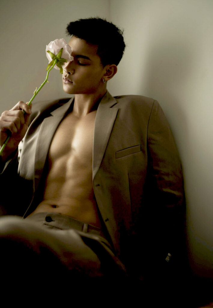 Nude Chinese Man