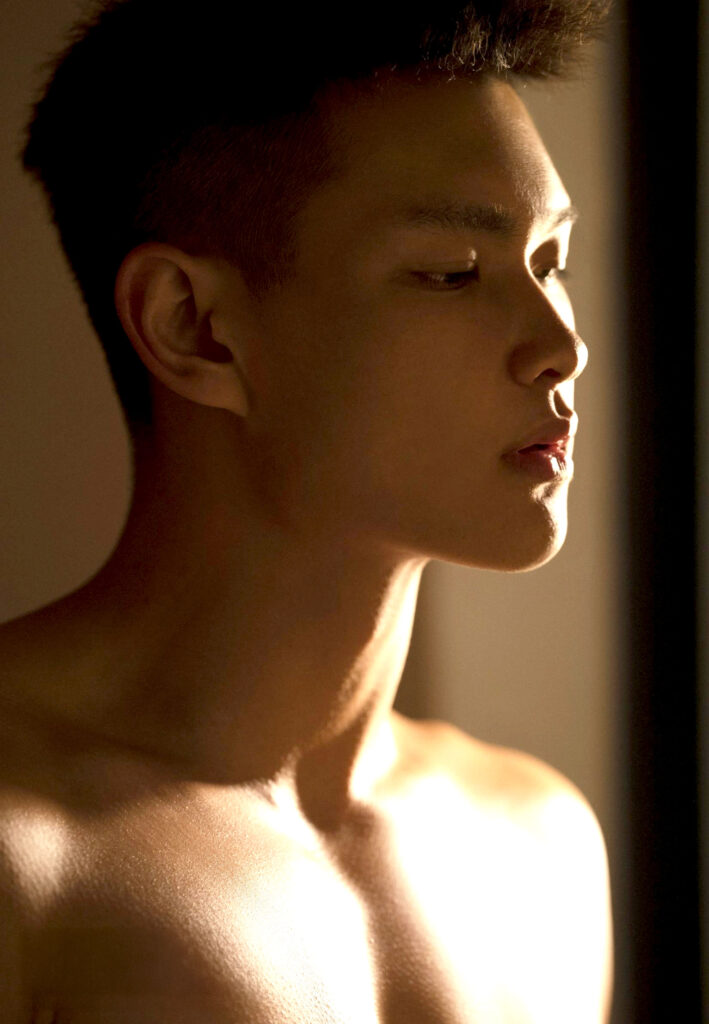 Nude Chinese Man